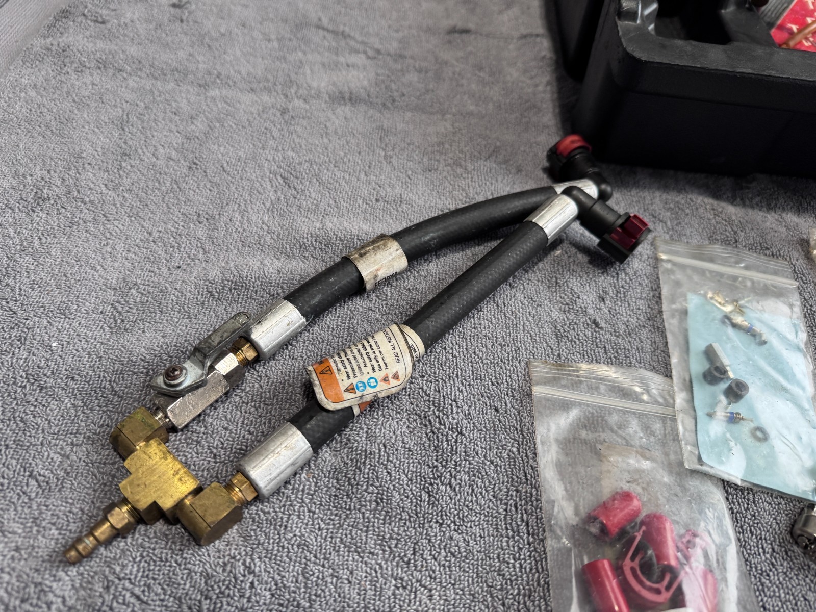 Snap-on Tools Master Fuel Injection Pressure Gauge Test Kit Set EEFI500A