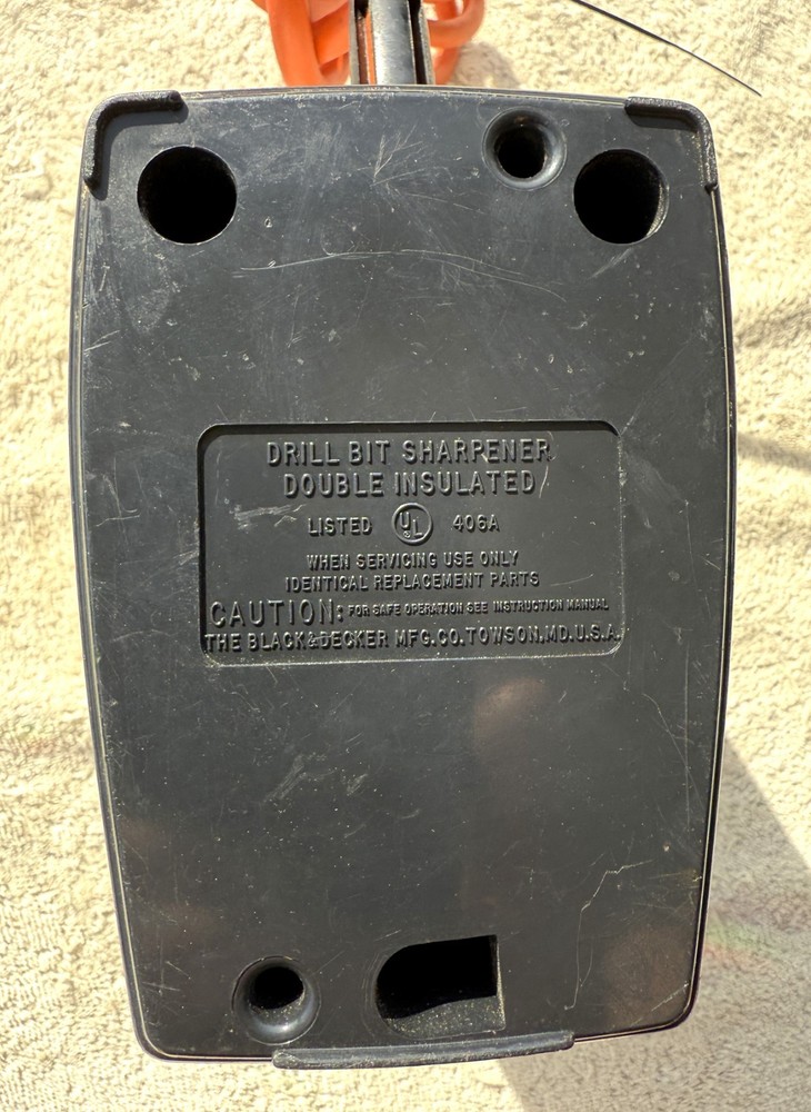 VINTAGE BLACK & DECKER DRILL BIT SHARPENER MODEL NO. 7980