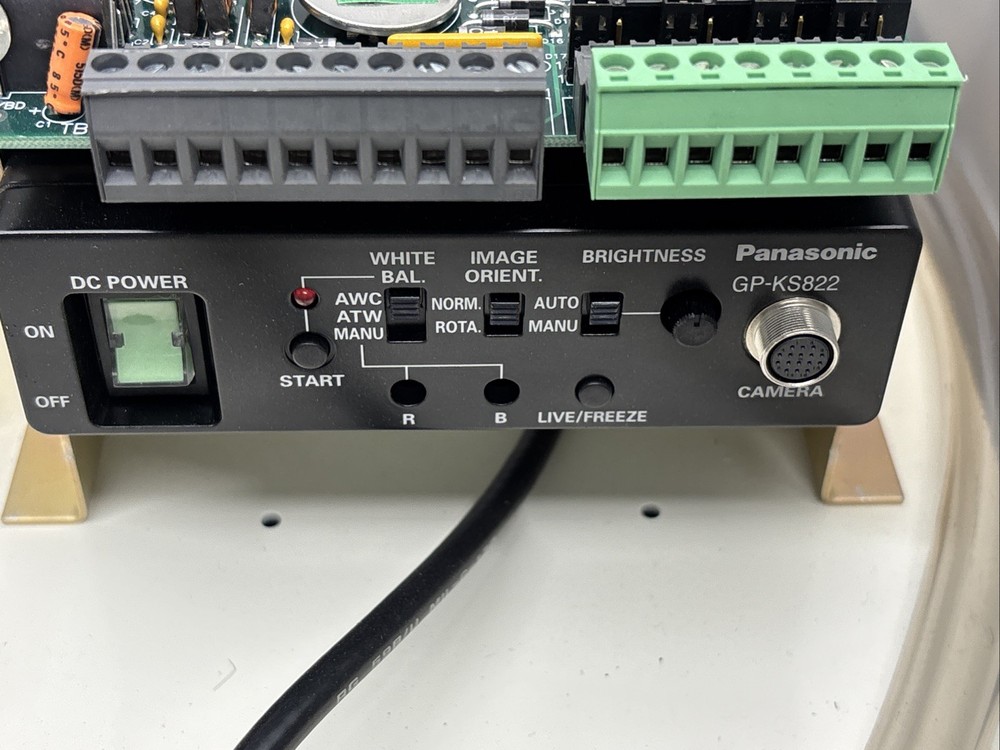 NEW TAKEOUT Panasonic GP-KS822CU System Camera Control Unit