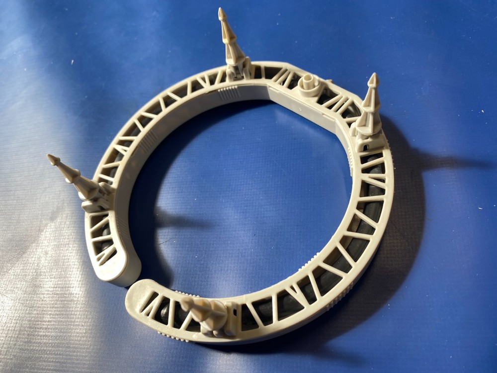26 Netafim Netbow Drip Ring 5" (4 Outlet Drip Irrigation Ring)