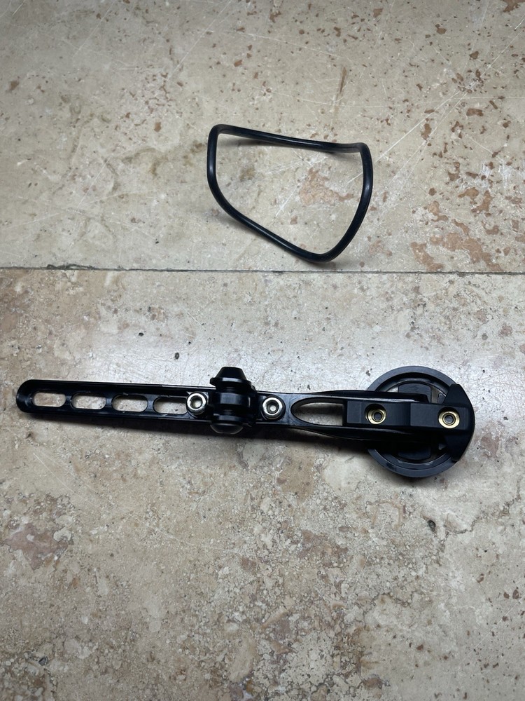 CarbonWorks Master Mount Fiber Bike Computer Mount good shape