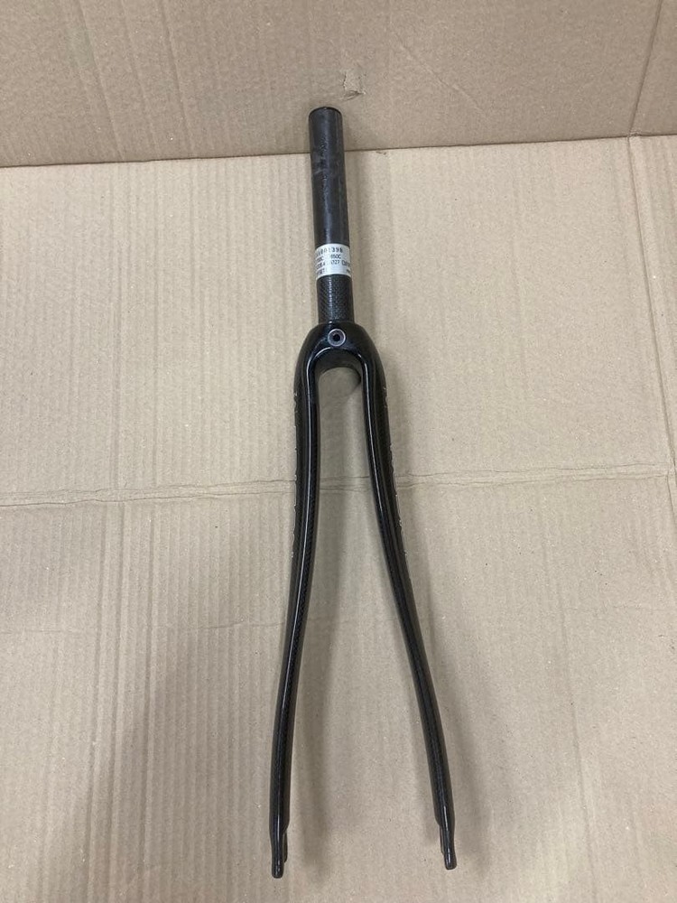 TRIGON EX full carbon fork