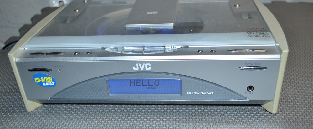 JVC Compact System FS-SD550 CD Player Radio