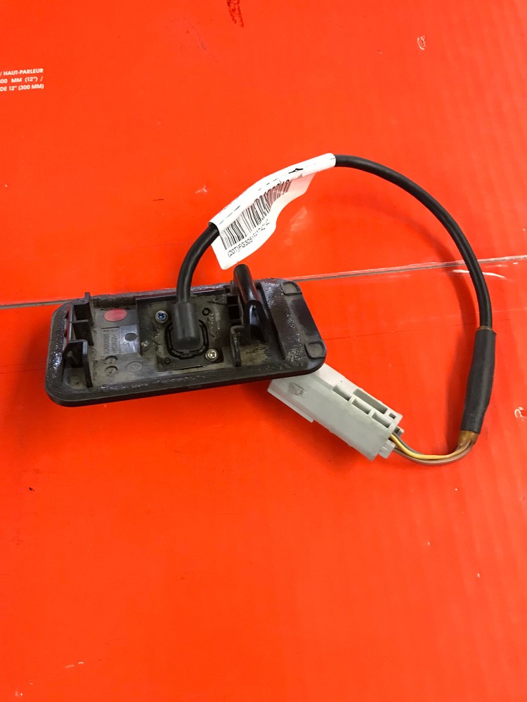 Fits 2015-2018 Camera Projector Camera Rear In Tailgate Opt Uvc Escalade Oem