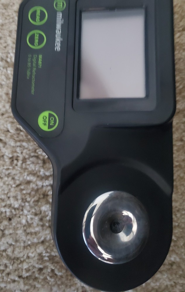 Milwaukee Digital Brix MA871 Refractometer