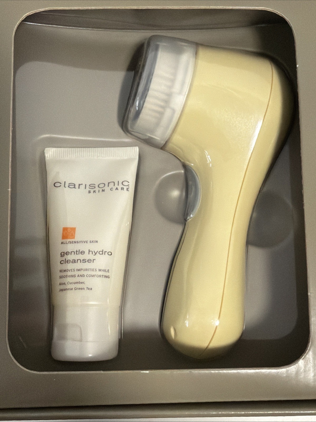 Clairsonic Mia Sonic Facial Face Cleaning System 1-Speed Yellow - NEW