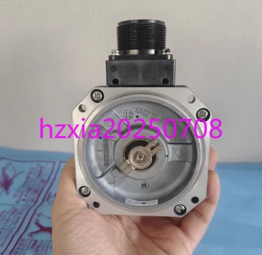 1pc new  Mitsubishi QSA17-020 encoder