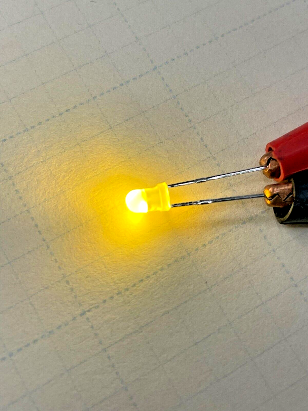 Slow 0.5 Hz Blink Flash Diffused Warm White 3mm LED Blinking Flashing Qty 50