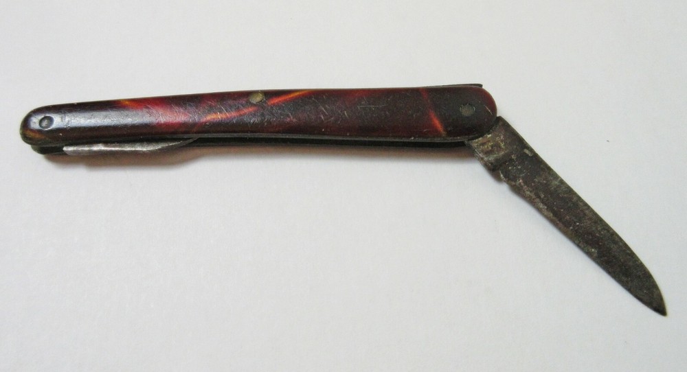 Small Antique Faux Tortoiseshell Folding Knife