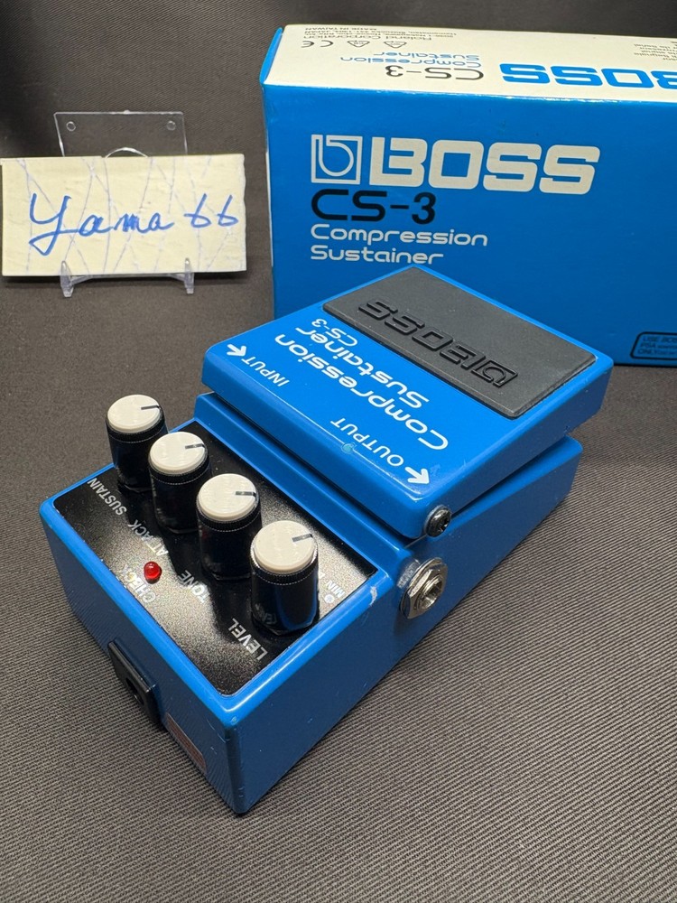 Boss CS-3 Compression Sustainer Guitar Effect Pedal with box