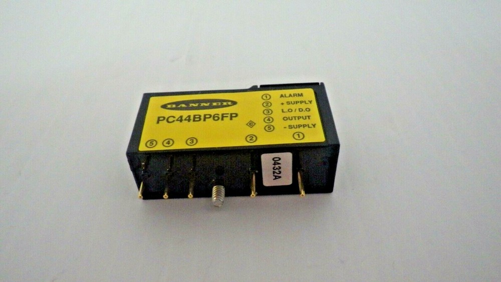 BANNER ENGINEERING PC44BP6FP FIBER OPTIC SENSOR MODULE 10-30VDC (32275) NIB