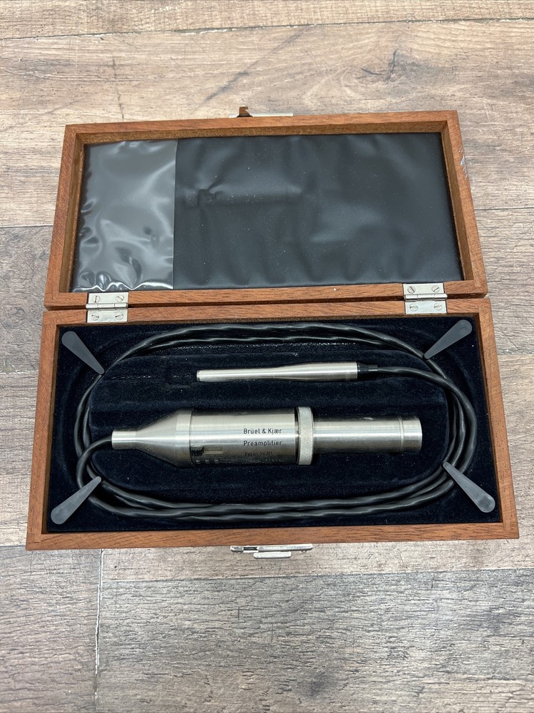 Bruel & Kjaer Preamplifier Type 2618