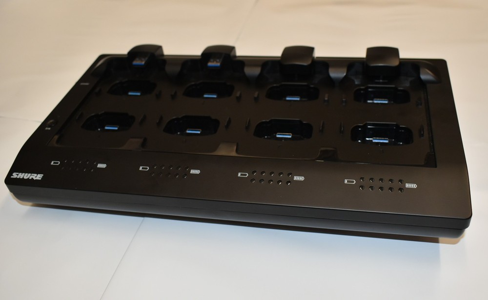 Shure MXWNCS8 Microflex Wireless 8 Channel Networked Charging Dock & 3 MS58 Mics