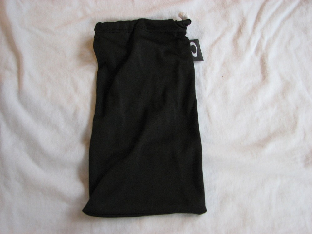 Authentic Oakley Frogskins Microfiber Sunglasses Storage Cleaning Bag Black