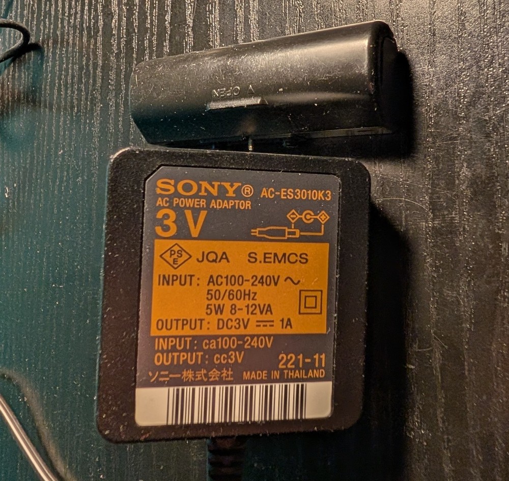 SONY MZ-E810SP minidisc MD walkman player speaker set Complete Working Perfect