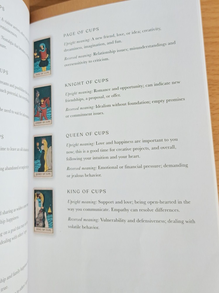 Classic Tarot Deck and Guidebook - Rock Point 2021 - Complete