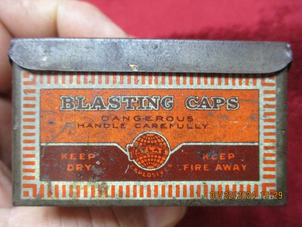 Antique Atlas Blasting Cap Tin, Advertising Tin, EMPTY