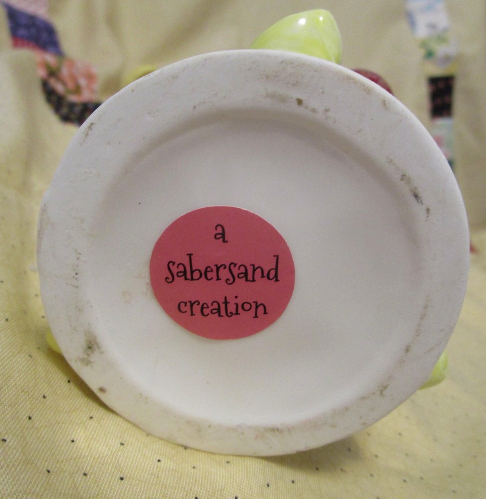 Button Bouquet in "Broken Egg Vase" with 3 Chicks. Great gift! Easter