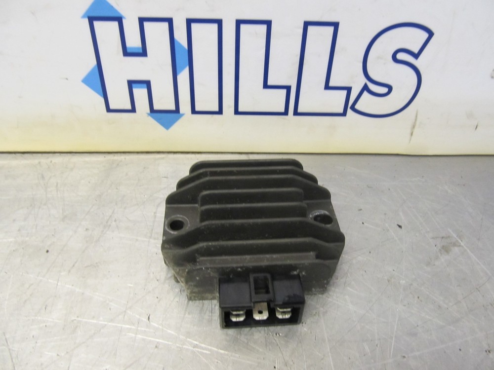 2005 GILERA RUNNER 125  RECTIFIER REGULATOR