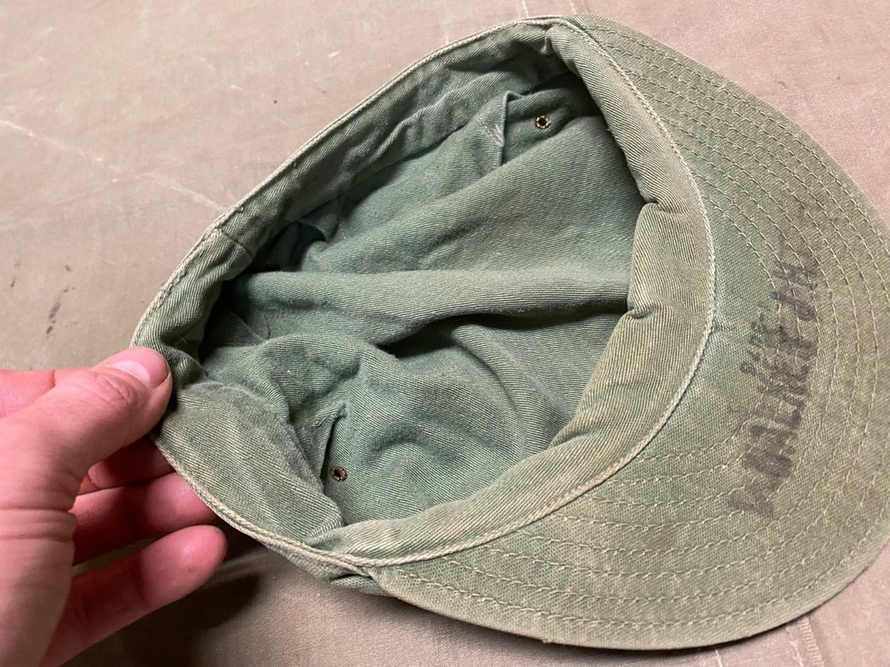 ORIGINAL POST WWII US USMC MARINE COMBAT FIELD UTILITY FIELD CAP-MEDIUM, SIZE 7