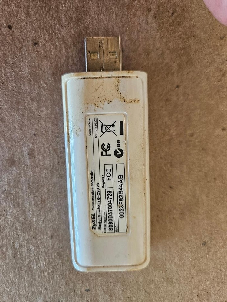 ZyXEL G-220 v3 Wireless USB Adapter