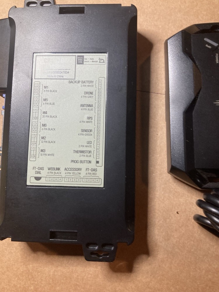 CompuStar Firstech CM-DC3 Universal remote start and keyless entry module