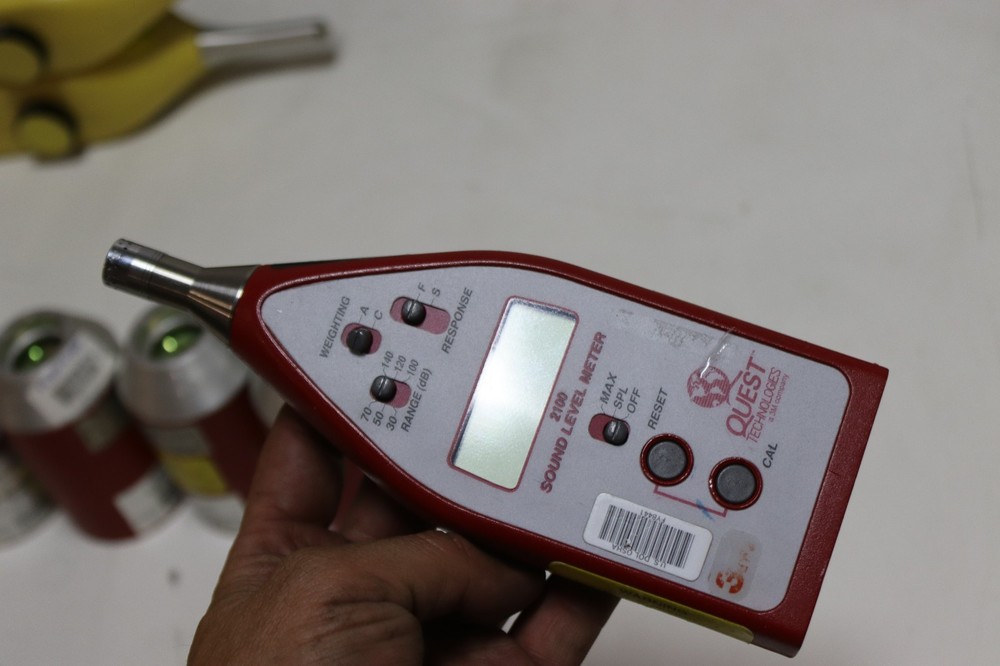 Quest 2100 Sound Level Meter W/MIC