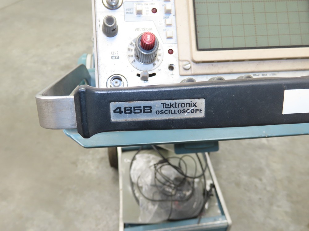 Tektronix Oscilloscope Digital Multimeter Module Probes 200C Cart Scope Mobile