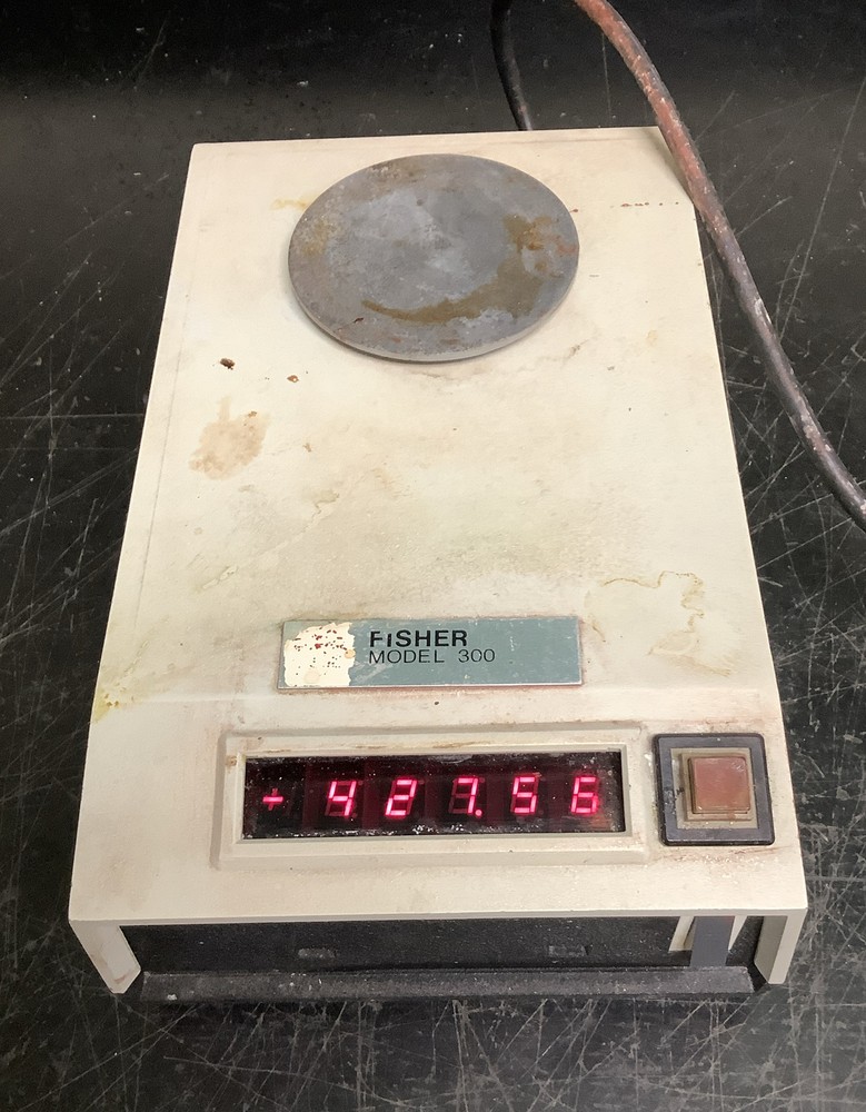 Fisher Scientific Model 300 Lab Scale