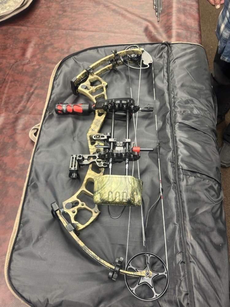 PSE Infinity Camouflage Compound Bow with Sight and Accessories