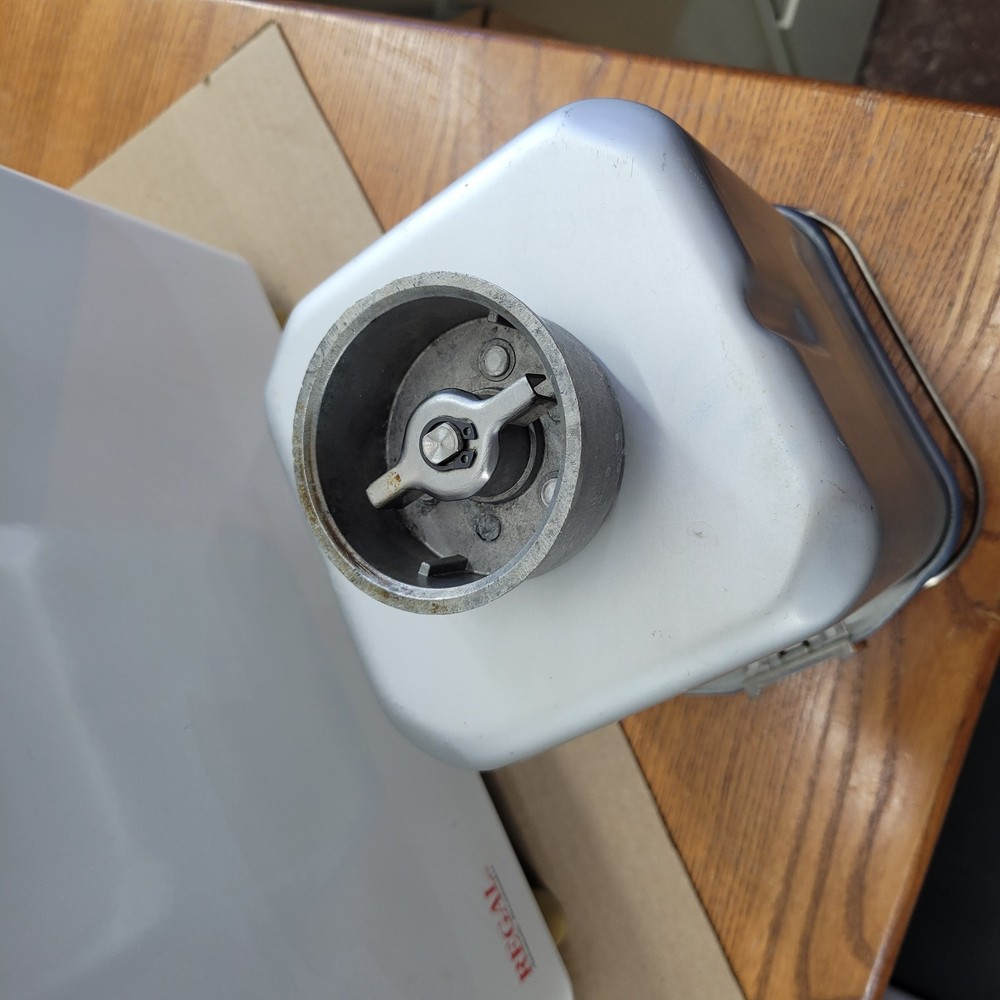 Regal K6726 Automatic Breadmaker Bread Machine