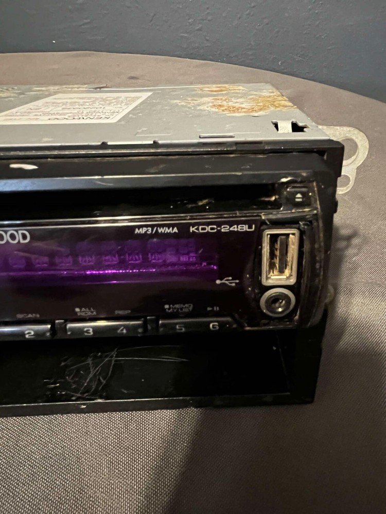 KENWOOD KDC-248U CAR STEREO Untested