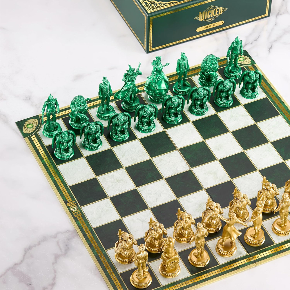 Wicked Chess Set - Shiz Vs. Emerald City