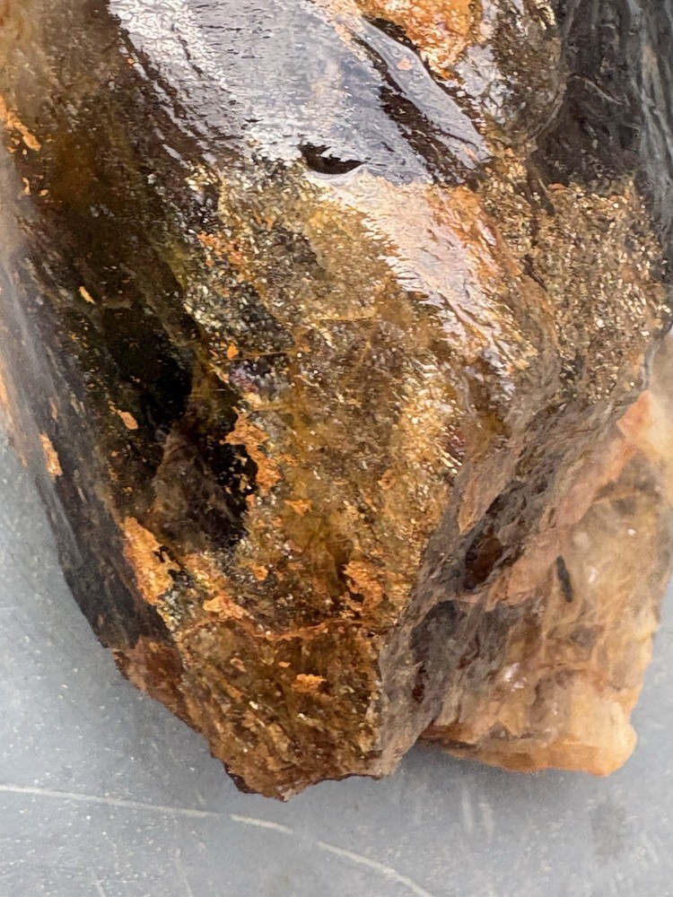 SMOKEY QUARTZ WITH GOLD DEPOSITS