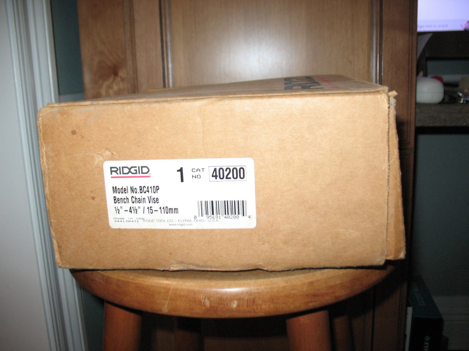 RIDGID BC410P Bench Chain Vise, 1/2 inch to 4- 1/2 inch Bench Vise