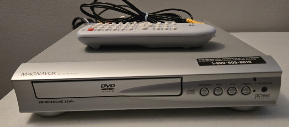 MAGNAVOX MSD124 DVD Player With Remote Powers Up - NOT TESTED