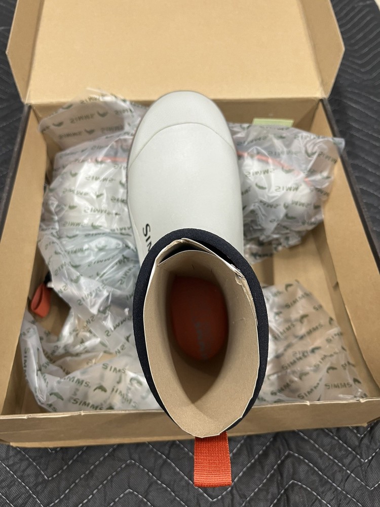 Simms Challenger 7" Deck Boot-12