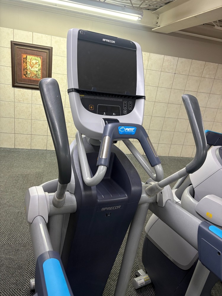 Precor AMT 885 Adaptive Motion Trainer Open Stride P80 Console - Grey/Black