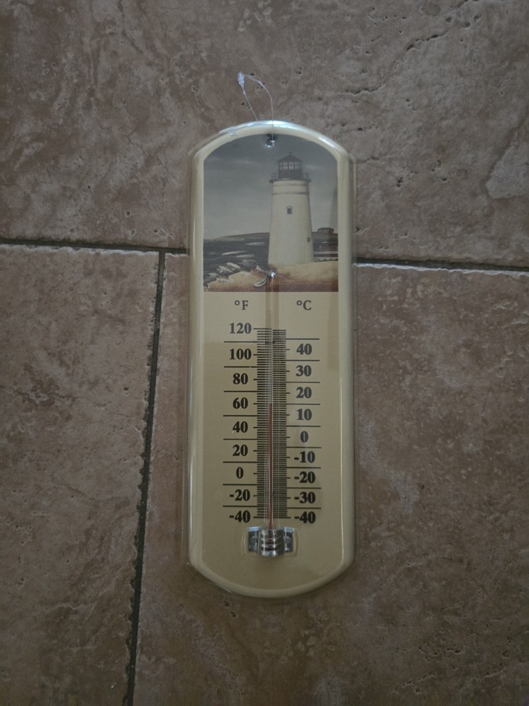 METAL LIGHTHOUSE THERMOMETER