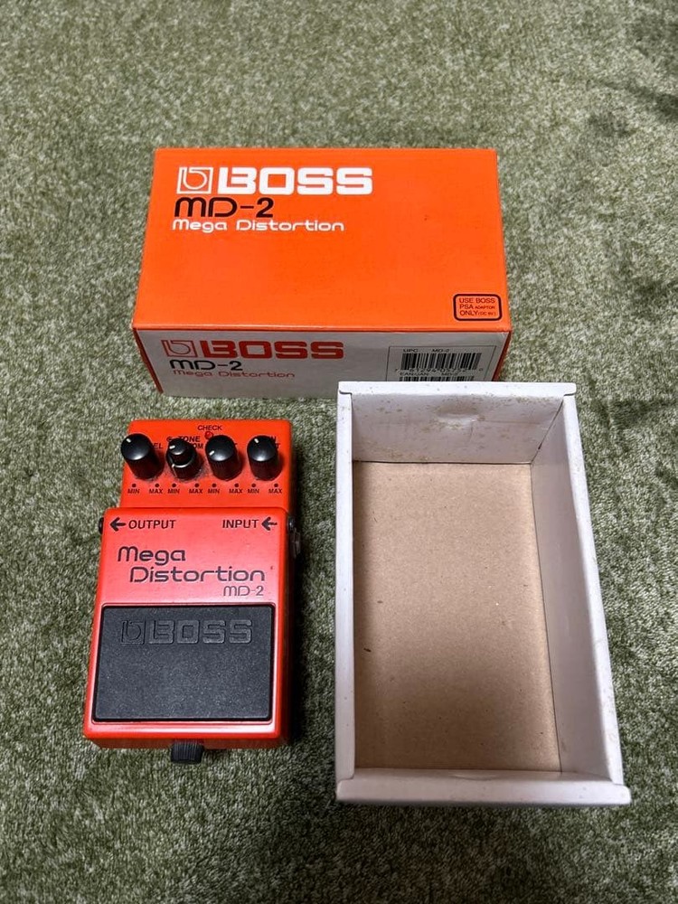 [Excellent] BOSS MD-2 Mega Distortion From Japan