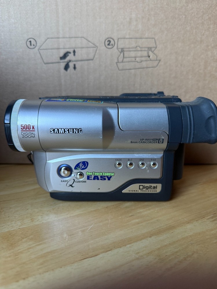Samsung Camcorder VP-W60 - Untested
