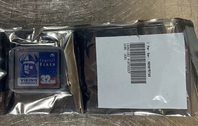 VIKING Interworks 32MB COMPACT FLASH 130482 Nos Surplus