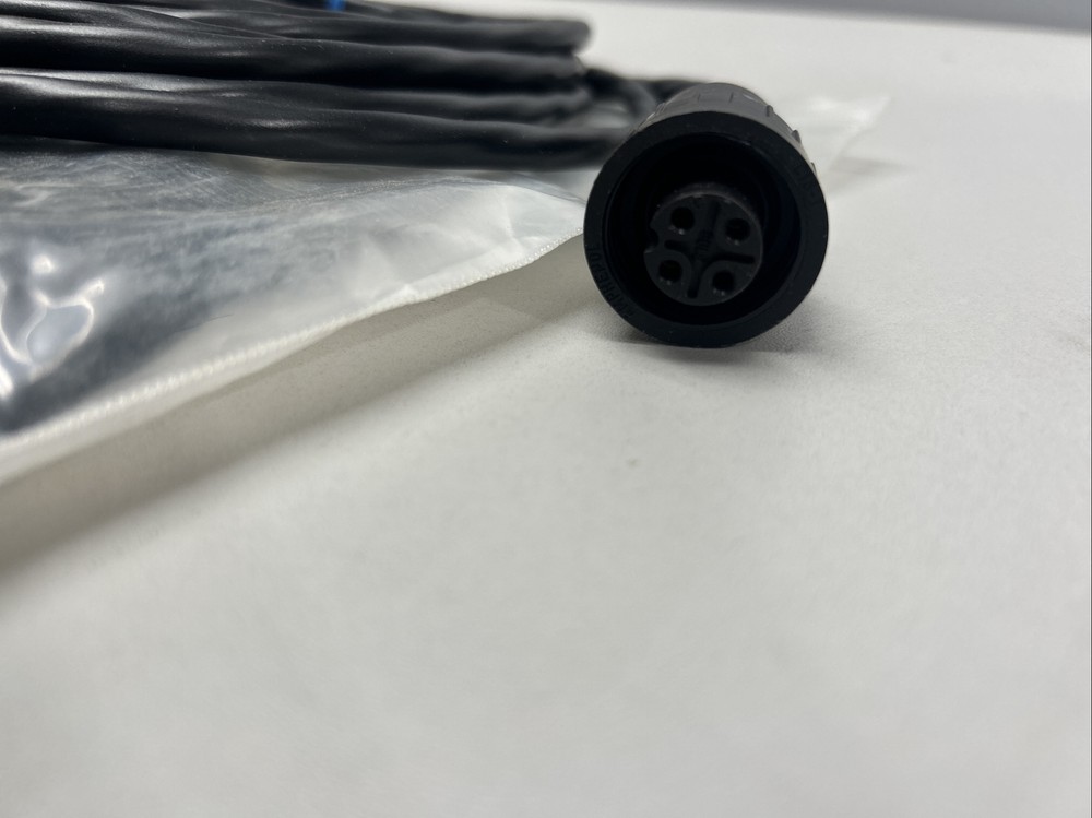 Amphenol 1059606 Rev.A Cable