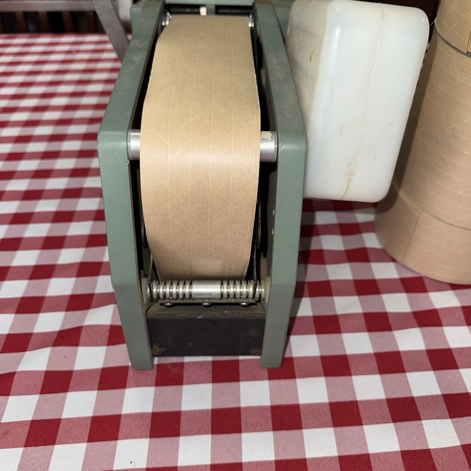 Marsh Gummed Tape Dispenser Model 5HT Hand Taper + 4 Rolls Of Tape