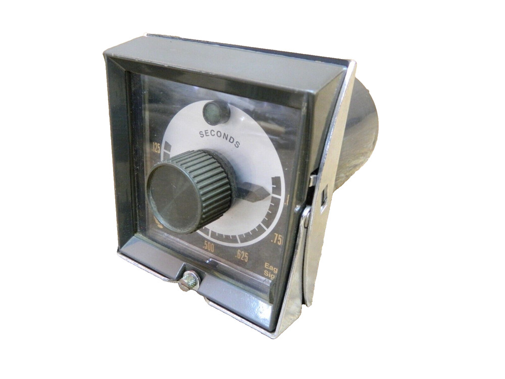 EAGLE SIGNAL  CE502A6  Timer .125 - .875 Seconds