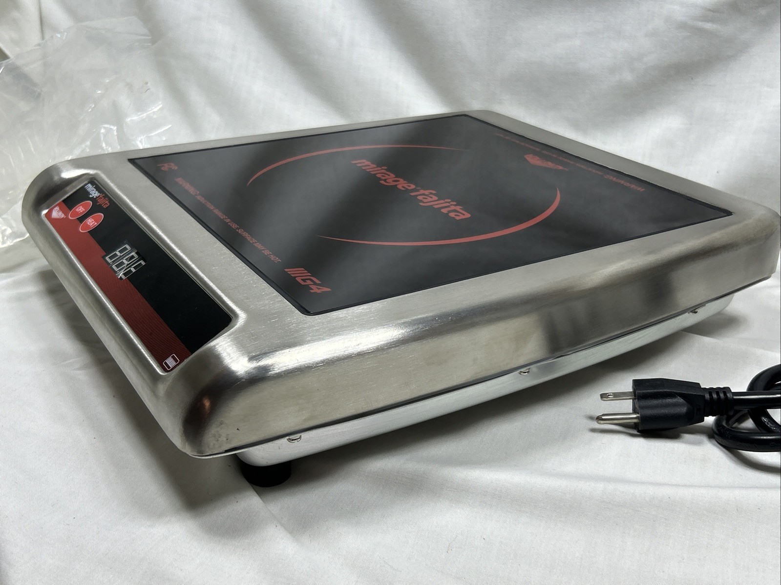 Vollrath Mirage Fajita 59510F Commercial Grade Induction Griddle Heater 1440W