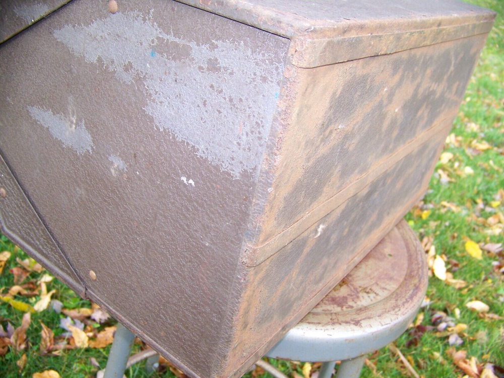 Kennedy Toolbox 1018 Cantilever Toolbox with Lock & Keys