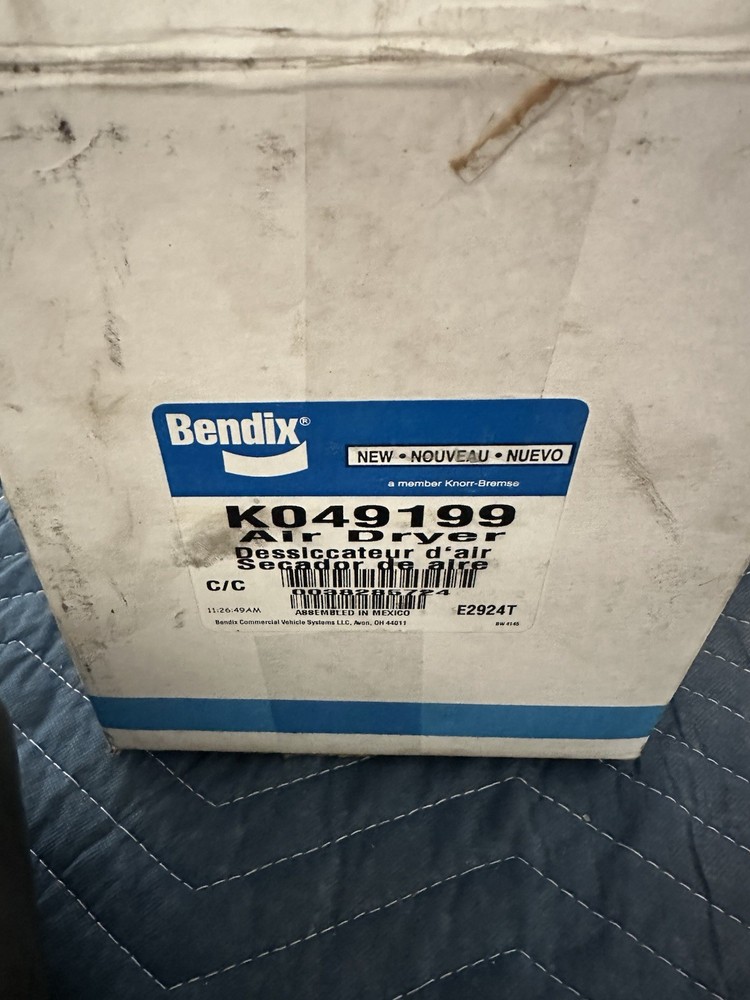 Used, K049199 Bendix AD-IS® Air Dryer