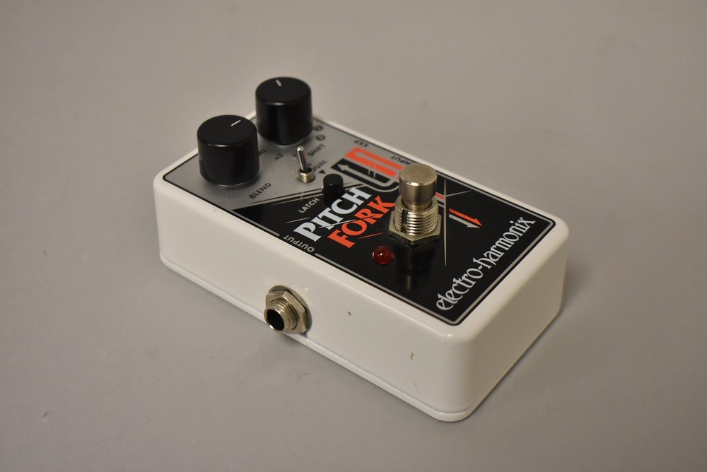 Electro-Harmonix Pitch Fork w/Power Adaptor w/Box