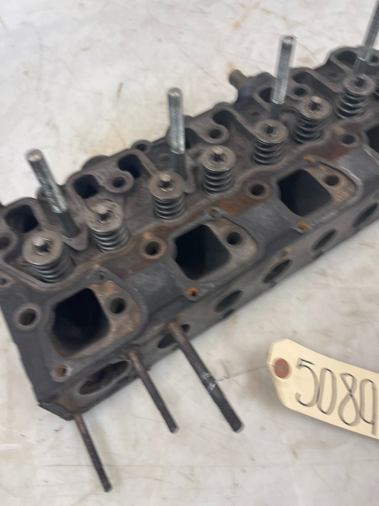 2005 Case 420 Skid Steer Loader Cylinder Head